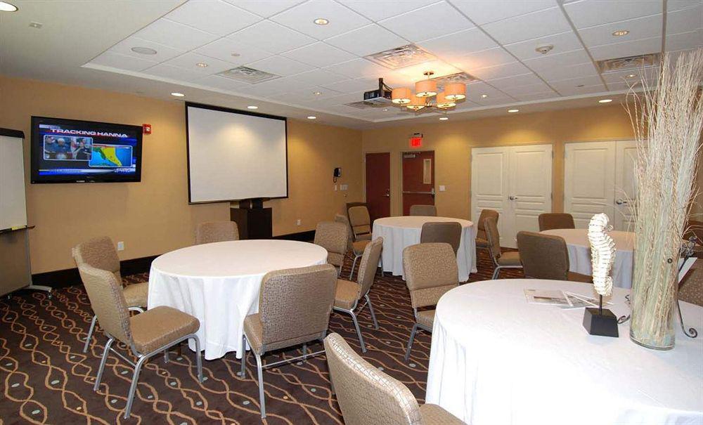 Holiday Inn Express Jacksonville Beach By Ihg Faciliteter billede