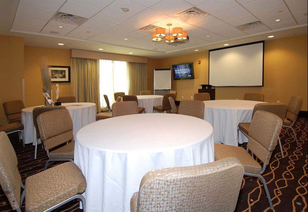 Holiday Inn Express Jacksonville Beach By Ihg Eksteriør billede