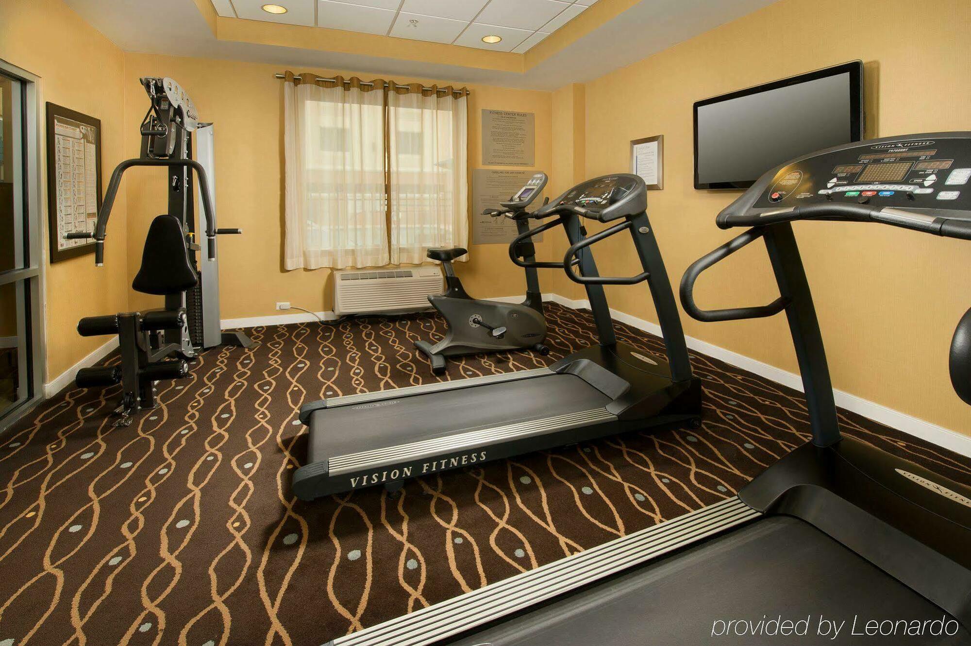 Holiday Inn Express Jacksonville Beach By Ihg Eksteriør billede
